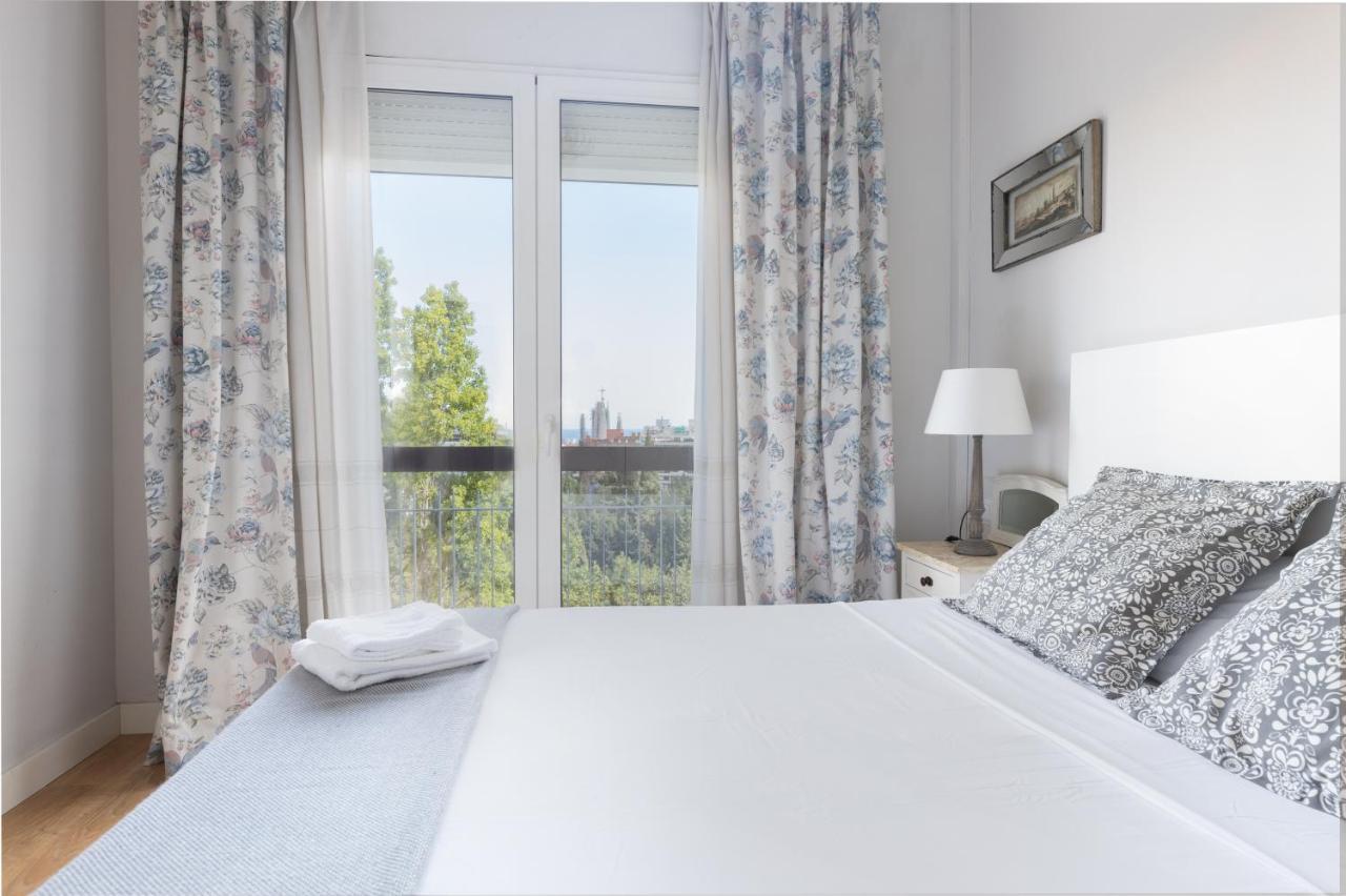 Lodging Apartments Guell Gaudi บาร์เซโลนา ภายนอก รูปภาพ